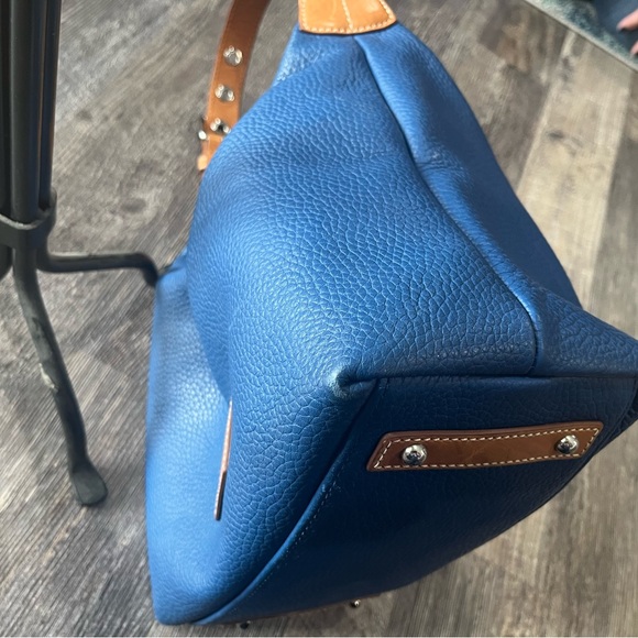 Color: French Blue. 11’’ wide. Pictures to show condition of bag. - Picture 7 of 9